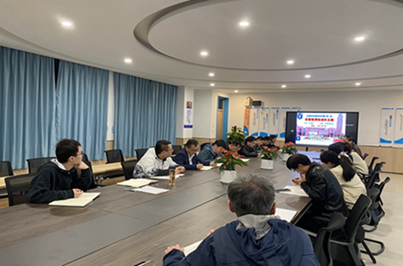 高屋建瓴明方向，精准把脉促成长 ——王晓东名师工作室交流研讨会